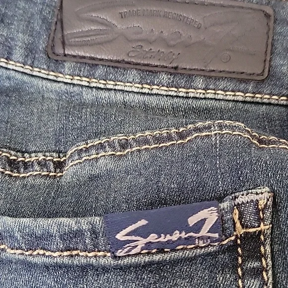 Seven7 Embellished/Distressed Denim Jeans, 5 Pocket, Skinny Ankle Size 8 - Picture 13 of 13